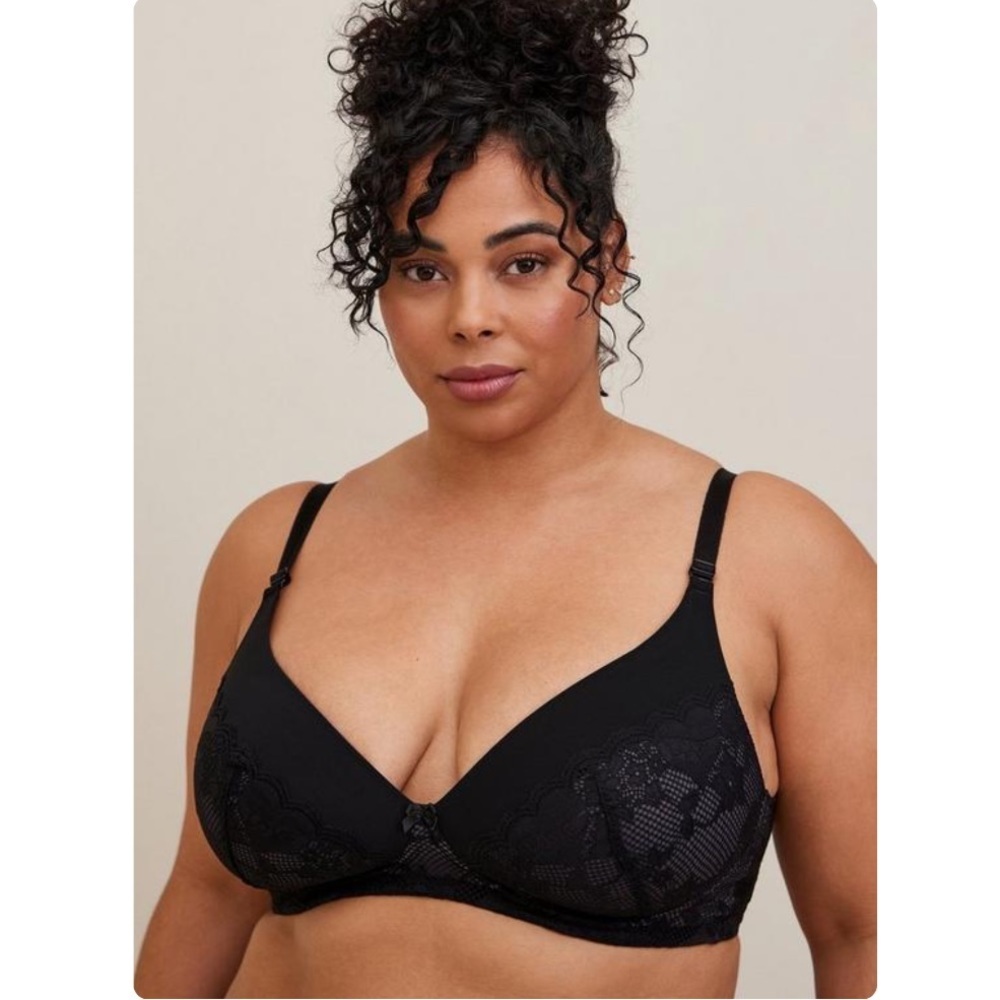 Torrid 46 DD Wire-Free Lightly Lined Tattoo Lace Plunge 360° Back Smoothing™ Bra